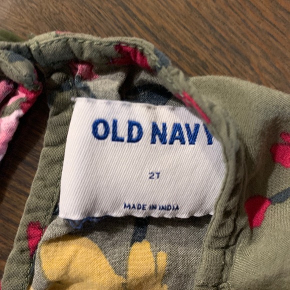 2T Girls Dress - Picture 2 of 3